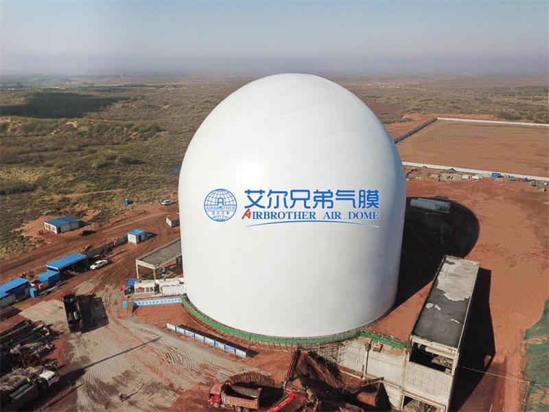 對于封閉式煤棚建筑，氣膜煤棚安全嗎